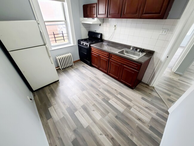 Building Photo - 67-28 78th Street