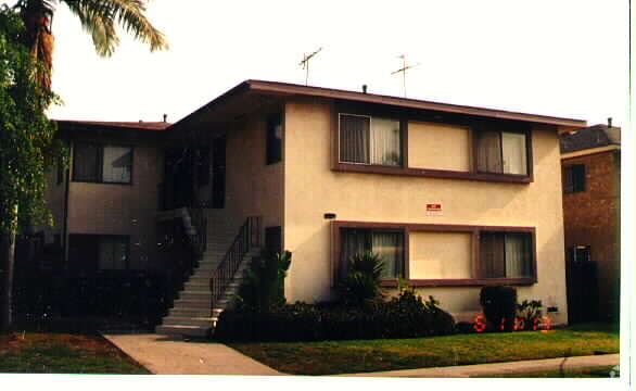 Primary Photo - 3573 Brenton Ave