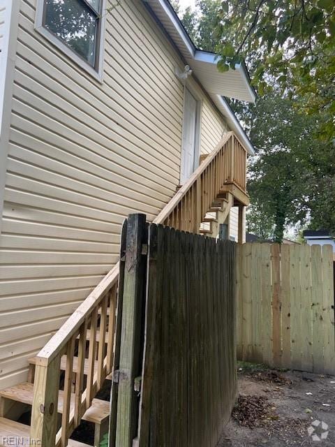 Building Photo - 7943 Ransom Rd