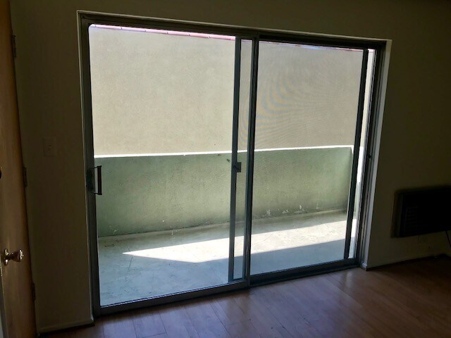 Foto del edificio - 529 N Alfred St
