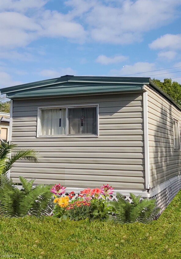 Building Photo - 2 br, 1 bath Mobile Home - Glennwood and J...