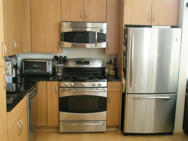 Foto del edificio - 811 4th St NW
