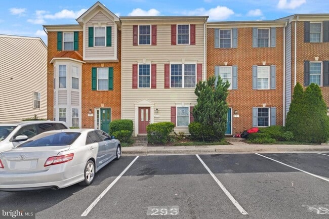 Building Photo - 293 Kirby St