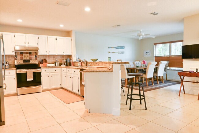 Foto del edificio - 12828 Meadowbreeze Dr