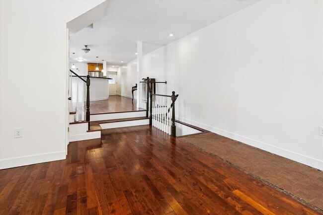 Foto del edificio - 345 E 28th St