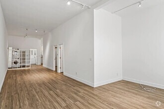 Building Photo - 1537 Lincoln Ave