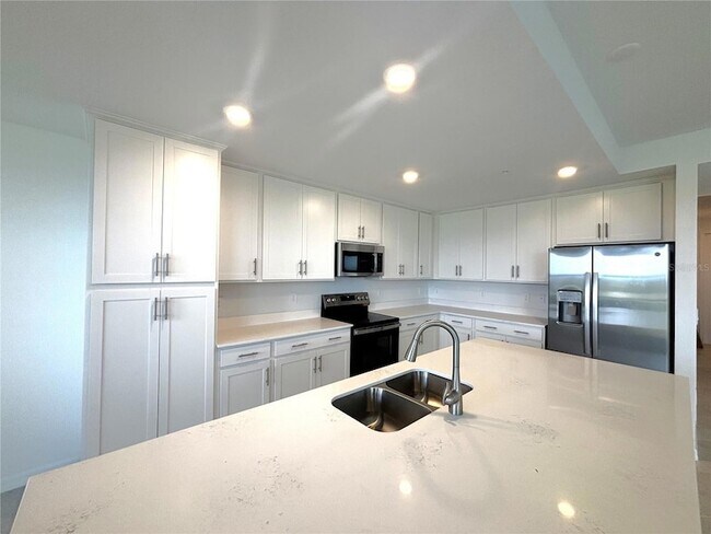 Foto del edificio - 17625 Opal Sand Dr