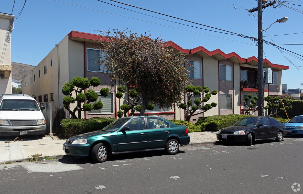 Primary Photo - 308 Lux Ave