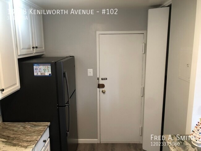 Foto del edificio - 10618 Kenilworth Ave