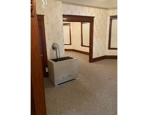 Foto del edificio - 470 N Belmont St
