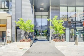 Building Photo - 28 Wellesley St E