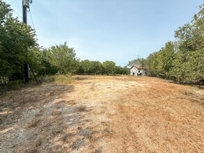 Building Photo - 8279 Green Valley Rd