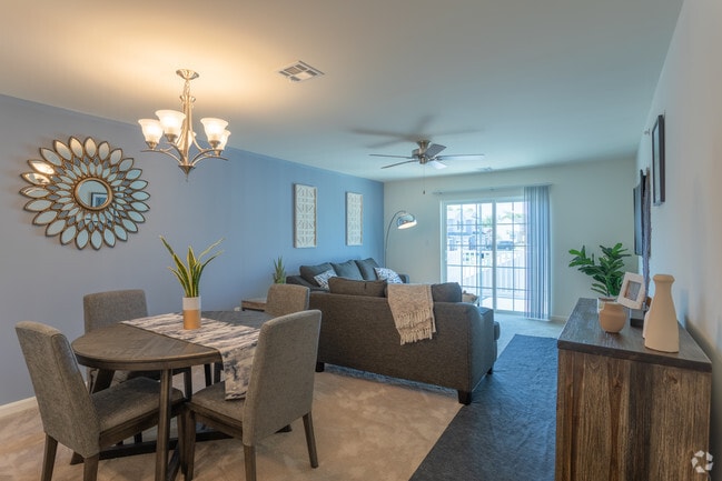 Apt 3517 - Hampden Greene