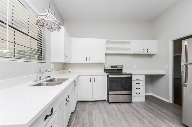 Foto del edificio - 2843 Riddle Dr