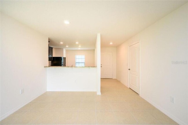 Foto del edificio - 2611 Providence Blvd