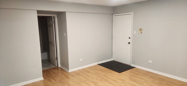 Foto del edificio - 8310 47th St