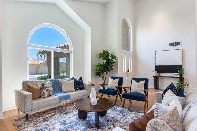 Building Photo - 403 Cypress Point Dr