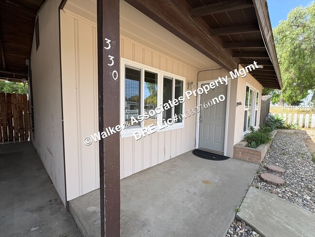 Building Photo - 330 Siler Ln