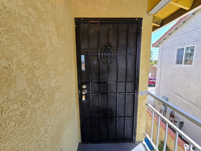 Foto del edificio - 524 W Greenwood Ave