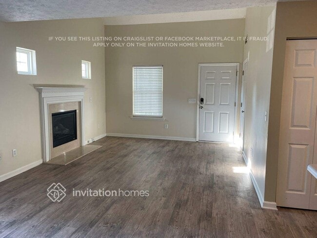 Foto del edificio - 252 Silver Ridge Dr