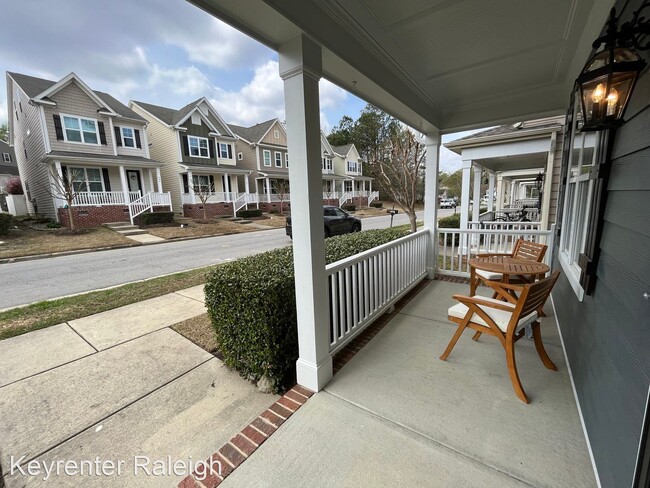 Foto del edificio - 3 br, 2.5 bath House - 410 Evening Star Drive