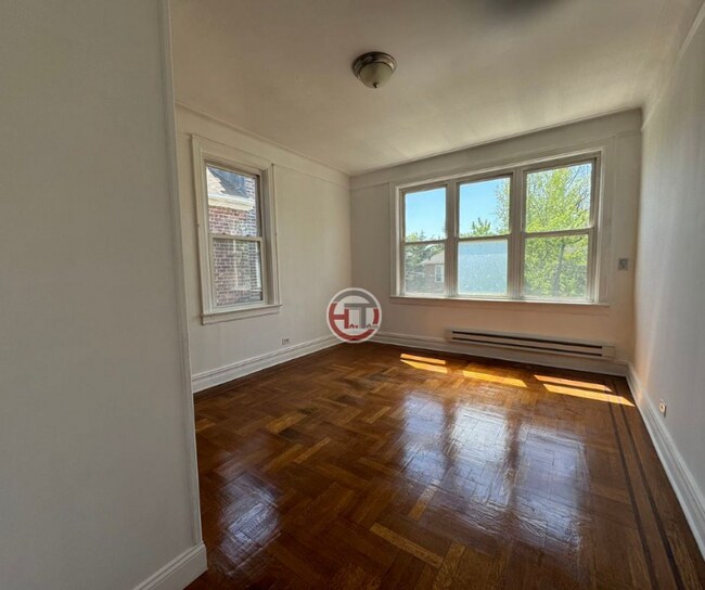 Building Photo - 3143 Sands Pl