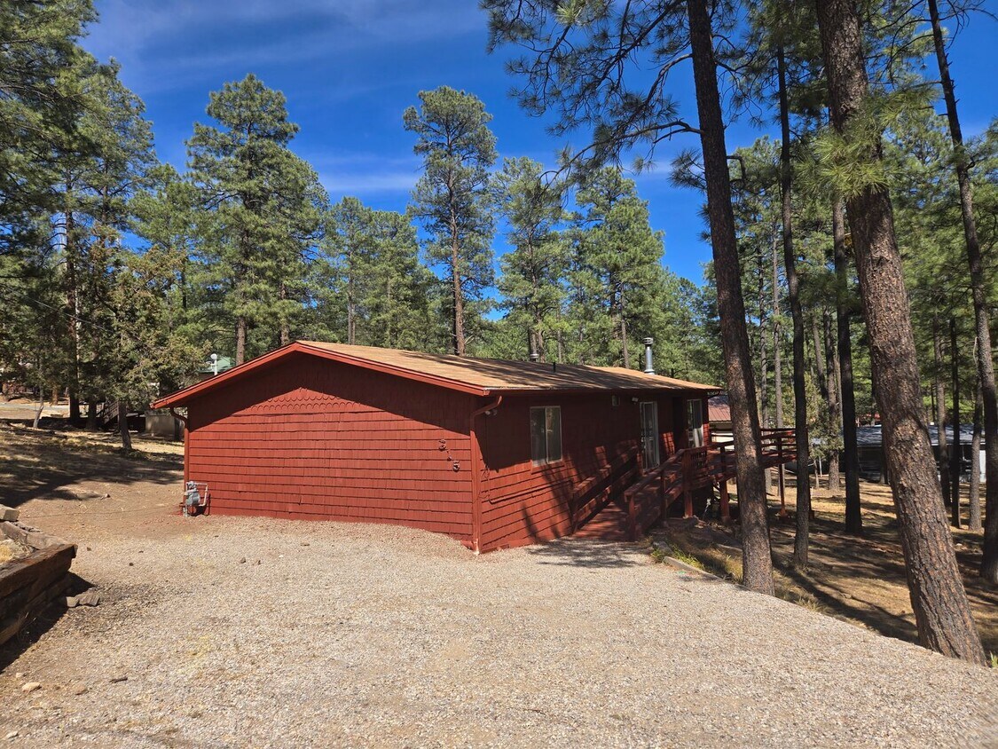 Primary Photo - Single Level Three Bedroom Home with Bonus...