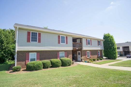Building Photo - Trails Corner Apartments