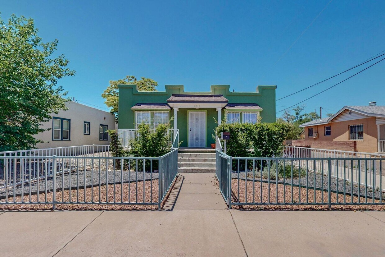 Primary Photo - Two Bedroom One Bath home or sweet little ...