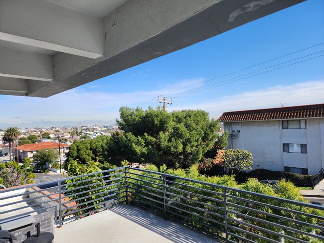 Foto del edificio - 2033 S Cabrillo Ave