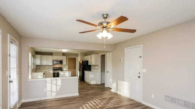 Building Photo - 4150 Ancroft Cir