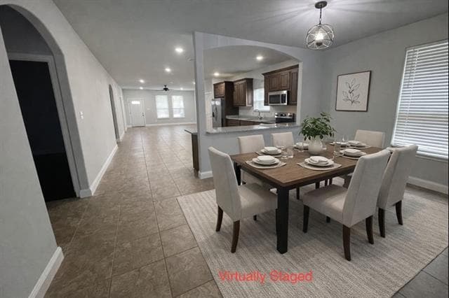 Building Photo - 1262 E Myrtle St