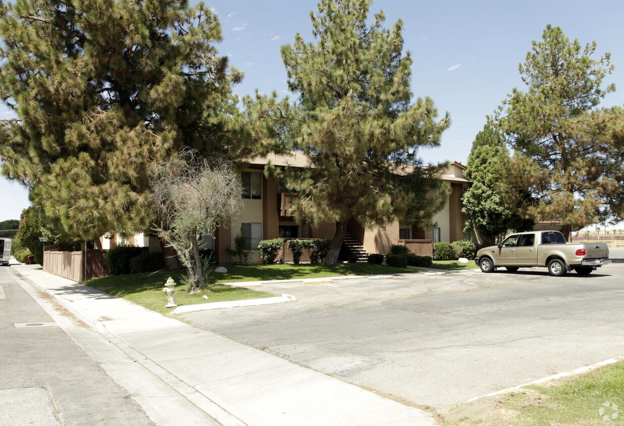Foto principal - Crestview North Apartments