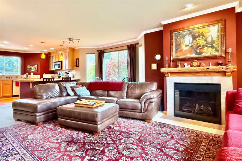 Primary Photo - 315 N Wright Ave