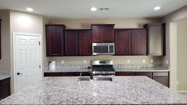 Foto del edificio - 2248 E Ottawa Ln