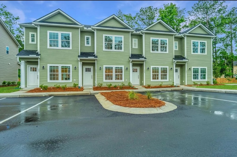 Primary Photo - 1503 Twin Rivers Dr