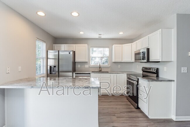 Building Photo - 12312 Bluestem Ln