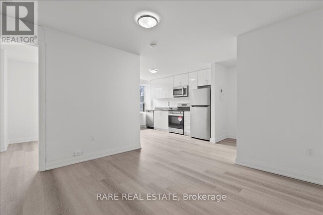 Building Photo - 3101 Eglinton Ave E