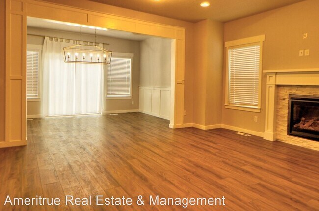 Foto del edificio - 3 br, 2.5 bath House - 4367 East  Golden O...