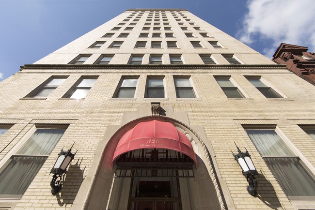 Entrance - Delancey Place