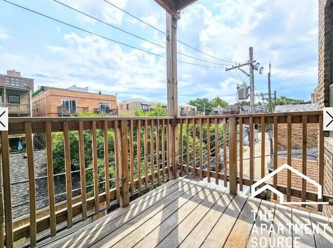 Foto del edificio - 3943 N Janssen Ave