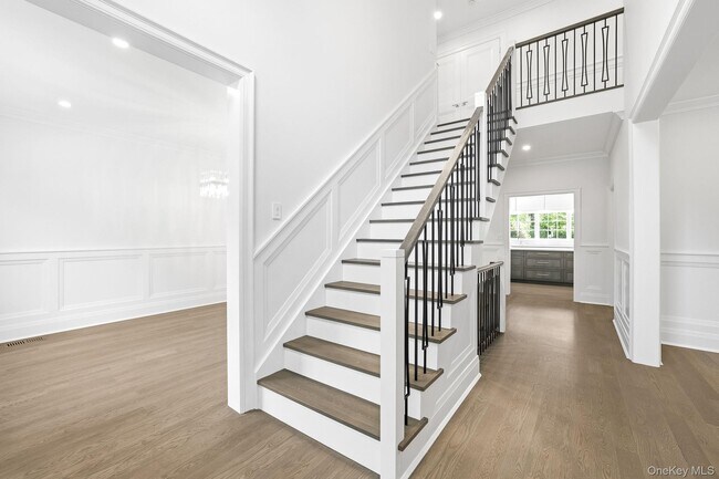 Foto del edificio - 229 Soundview Ave