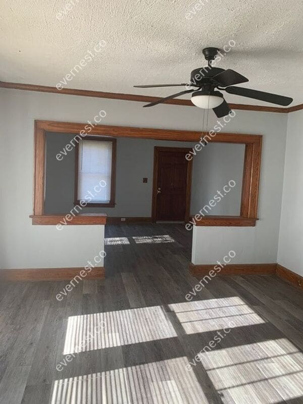 Foto del edificio - 3100 7th Ave