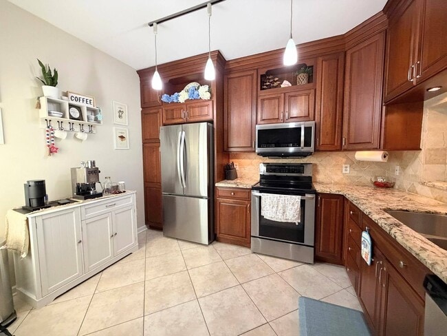 Building Photo - 134 Cypress Point Dr