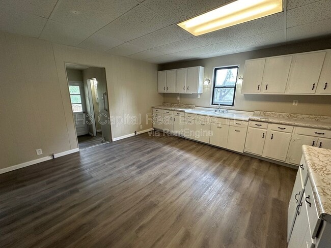 Foto del edificio - 1006 N 2nd St