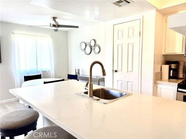 Foto del edificio - 72711 Eagle Rd