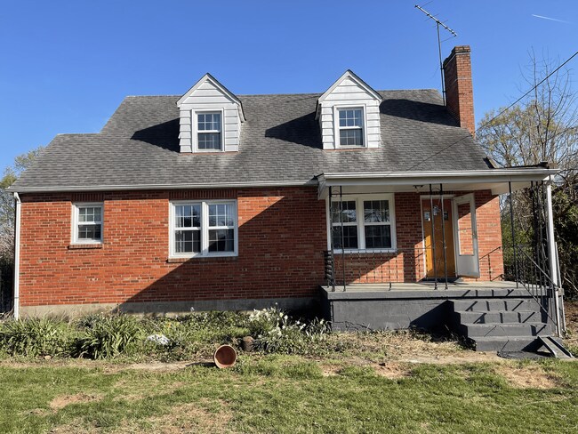 Building Photo - 4109 Buckman Rd