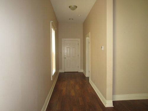 Building Photo - 107 Pellerin St