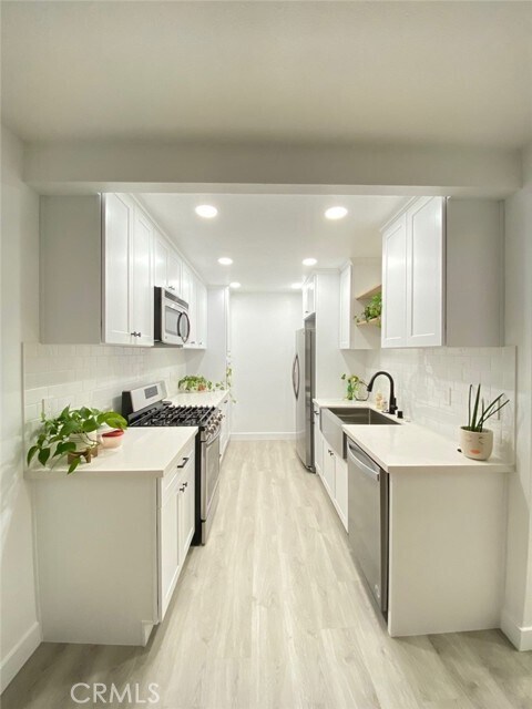 Foto del edificio - 20541 S Vermont Ave