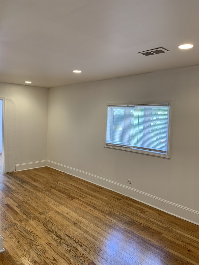 Foto del edificio - 1048 W Taylor St